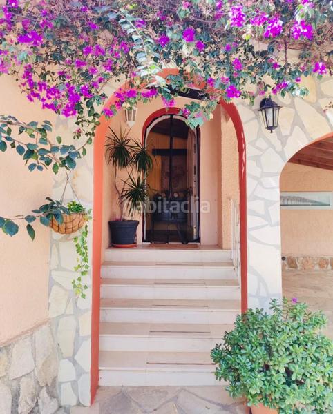 Foto 4a53da24-bc9f-4428-8930-4901d3cebd4f. Chalet con camino riscaldamento parcheggio piscina in Calp