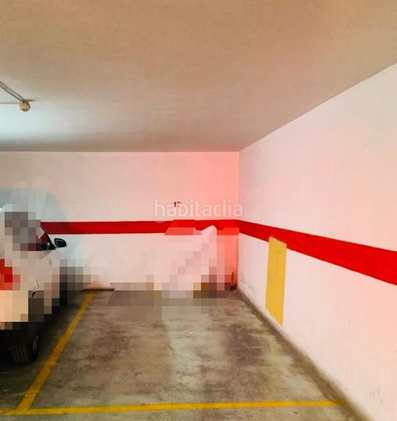 Foto 1a226579-974c-4395-a642-5d2f8d8f3f35. Parking coche nuevo párking en venta en el centro ! en Dénia