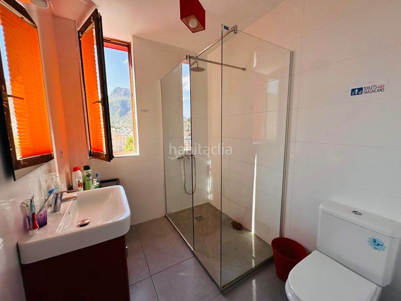 Foto 32ee521c-153a-4e5d-81e8-c31e162dd4b9. Apartament amb calefacció aparcament piscina a Benicolada - Las Adelfas Calp