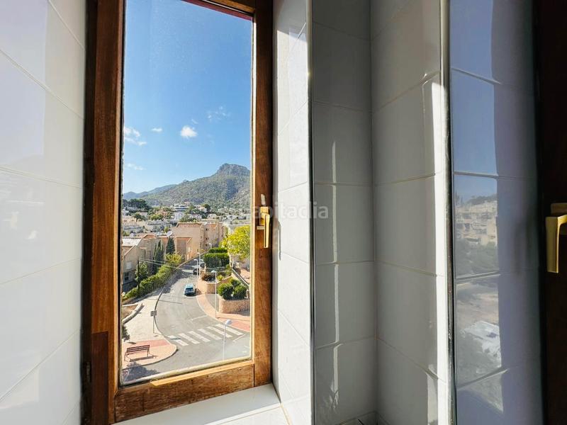 Foto 5bee5a05-7373-4cd3-8748-e6f0861c9590. Apartament amb calefacció aparcament piscina a Benicolada - Las Adelfas Calp