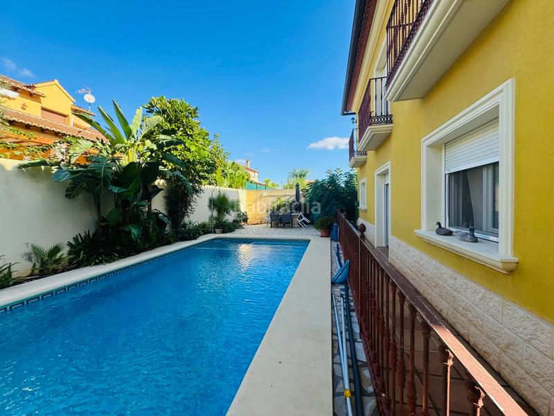 Foto 391b4442-8484-4570-821a-80cc9f5a7177. Chalet con camino riscaldamento parcheggio piscina in Pedreguer