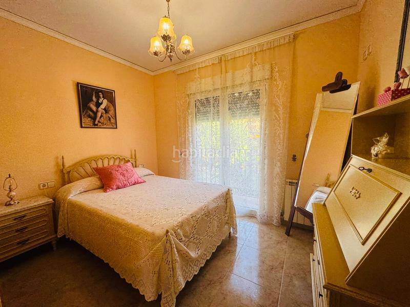 Foto 43bf3e0e-4c11-4222-a8cf-ed3df72c3335. Chalet con camino riscaldamento parcheggio piscina in Pedreguer