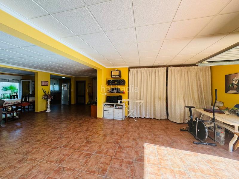 Foto 889e63b9-c974-416b-b434-eda6f0c1c7f9. Chalet con camino riscaldamento parcheggio piscina in Pedreguer