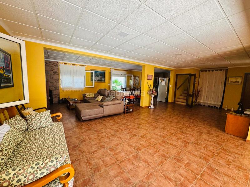 Foto ade15e31-3162-4cad-94f4-7bed61863b9b. Chalet con camino riscaldamento parcheggio piscina in Pedreguer