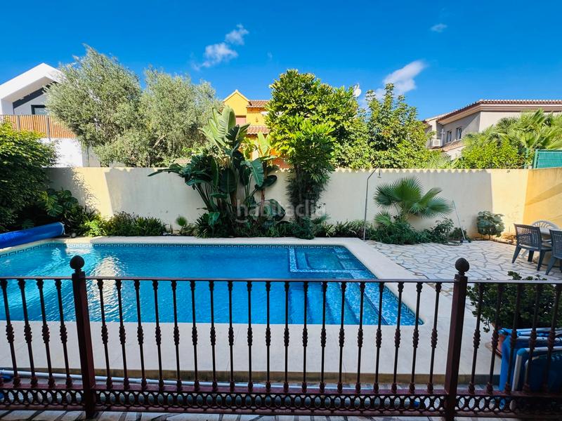 Foto f173393f-f99d-43d8-879d-cabbee87c89f. Chalet con camino riscaldamento parcheggio piscina in Pedreguer