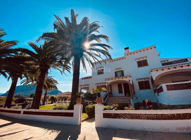 Foto 122e6693-62bf-41a6-bc64-718452ab77f2. Chalet mit parking in Centro Urbano Dénia