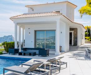 Chalet en La Fustera. Nueva y espectacular villa en venta en benissa!