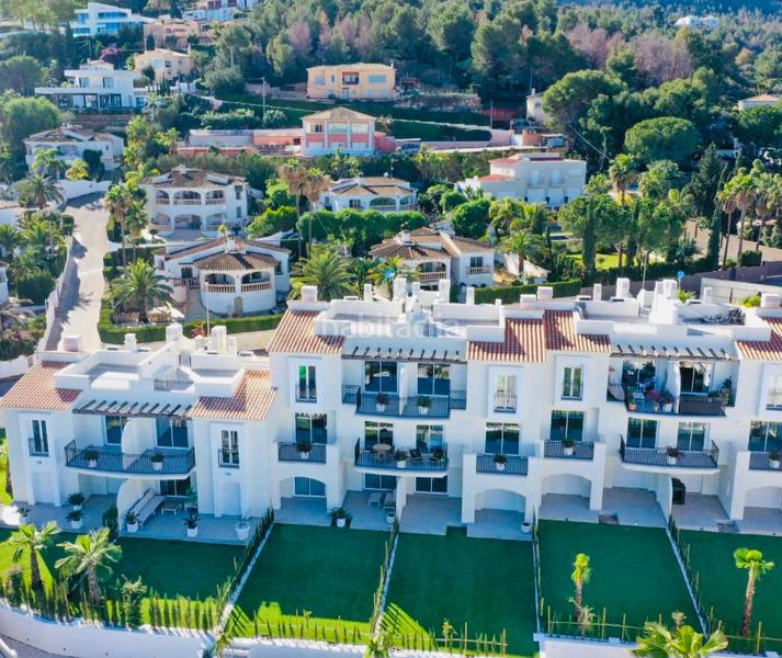 Foto a258a532-32dc-4b25-9333-a025e570ae98. Attique avec chauffage parking piscine dans El Montgó Dénia