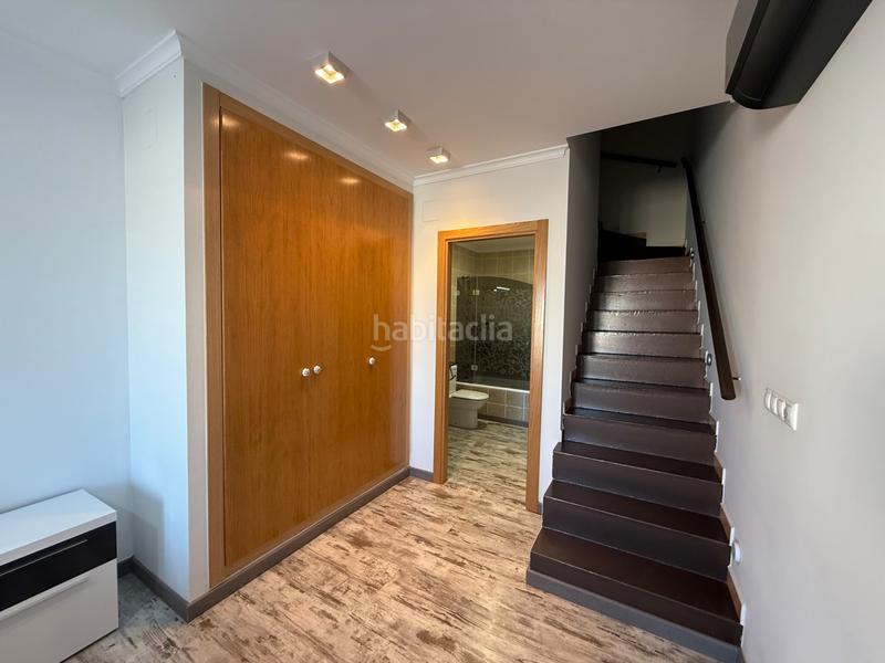 Foto 7ef44799-695c-4bea-903a-2ab25bd7d6d0. Rent flat with fireplace heating parking in Ondara