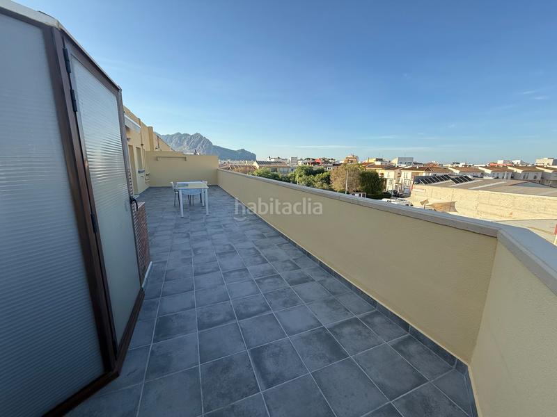 Foto 87fd273e-b5cf-4ce5-9d5b-9ad5a9ecd5ee. Rent flat with fireplace heating parking in Ondara