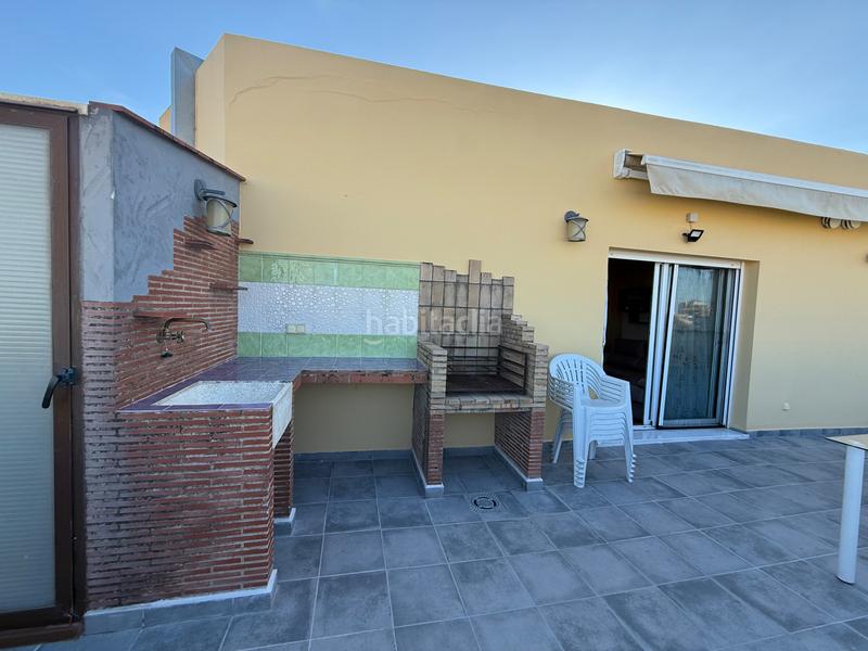 Foto 97ab84e4-c0ec-4b42-8fa6-03c155342b95. Rent flat with fireplace heating parking in Ondara