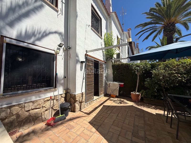 Foto 62463a3b-4544-49c5-a923-b6d755d2d2fe. Casa adossada amb xemeneia calefacció piscina a El Puerto Dénia