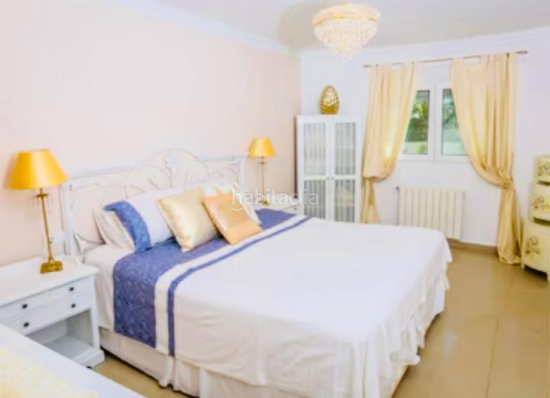 Foto 53b6078b-c9ae-4b76-860a-6fa046d27ce6. Chalet with fireplace heating parking pool in Portichol-Balcón al Mar Xàbia