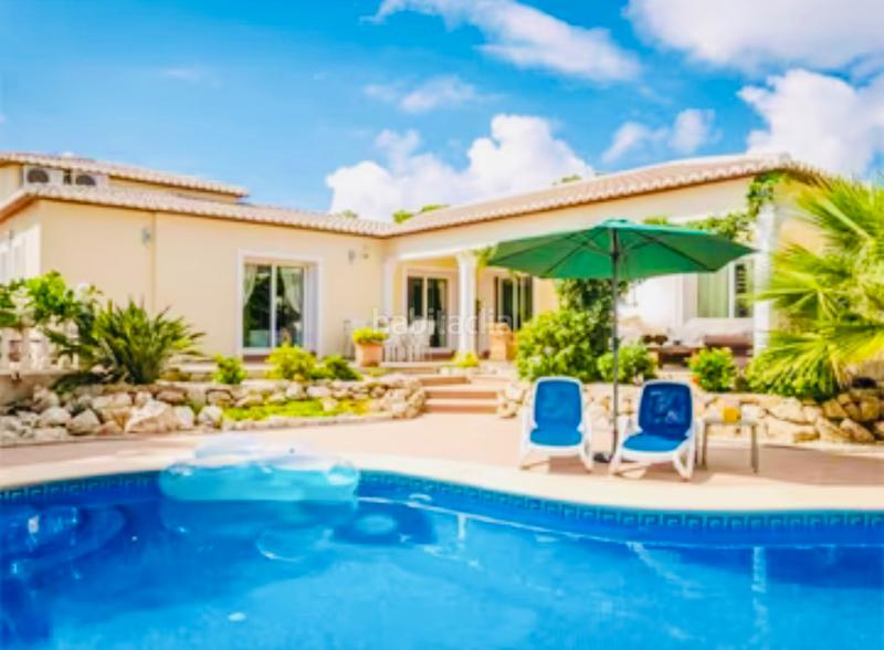 Foto f6d4b02d-a540-479c-86e0-b4fa502ee518. Chalet with fireplace heating parking pool in Portichol-Balcón al Mar Xàbia