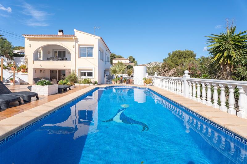 Foto 016fcb04-bc2e-4c06-8cf4-8cb97c5a1d1b. Chalet avec cheminée chauffage parking piscine dans Benissa