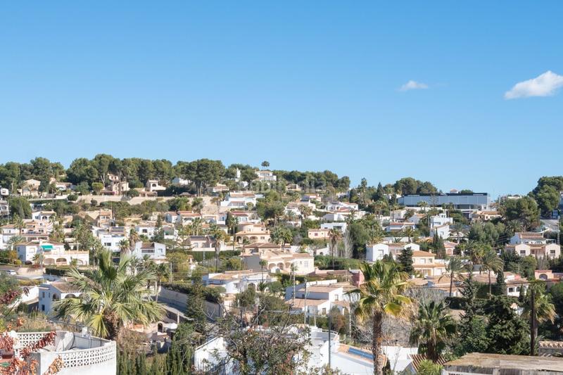 Foto 025f0524-aa5c-415a-bce7-bd55c49dec00. Chalet avec cheminée chauffage parking piscine dans Benissa