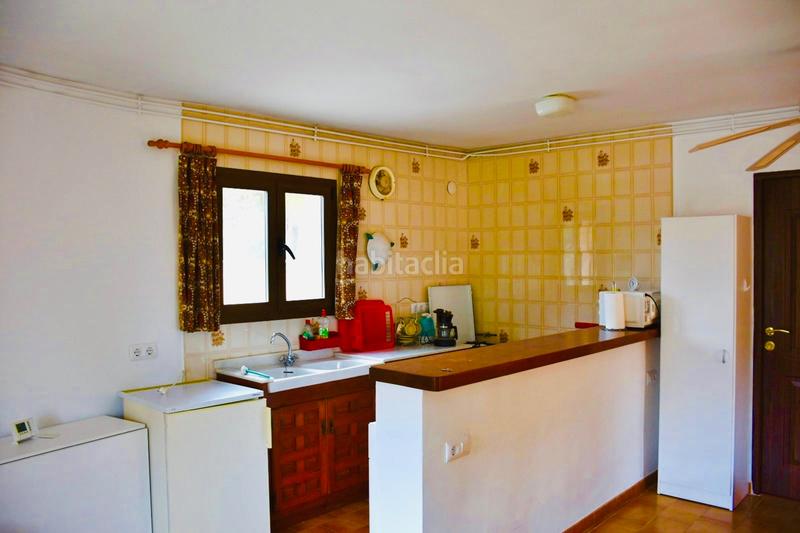 Foto 3bcd75be-0bba-4811-8b52-3f413f3930fc. Chalet avec cheminée parking piscine dans Cala Advocat-Baladrar Benissa