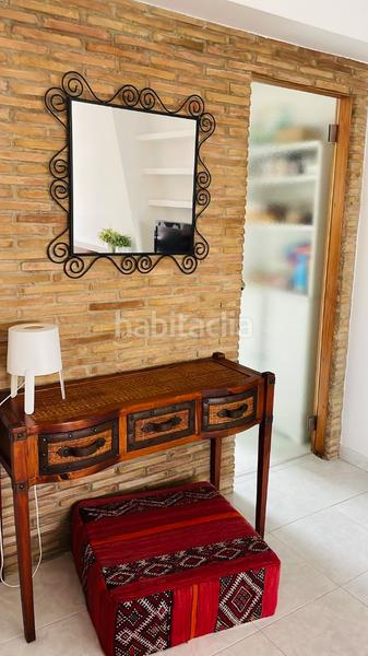 Foto e87002a6-8c6e-4ece-a4f2-2c88d10063f7. Pis amb xemeneia calefacció aparcament piscina a Dénia