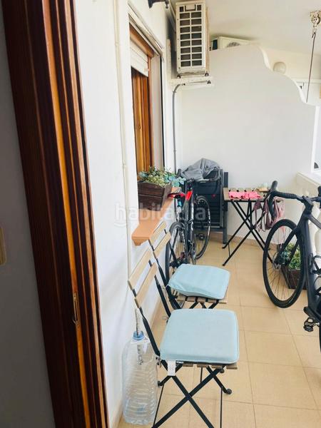 Foto f0a87c53-f00d-4d5b-a6ae-24766d72d04d. Pis amb xemeneia calefacció aparcament piscina a Dénia