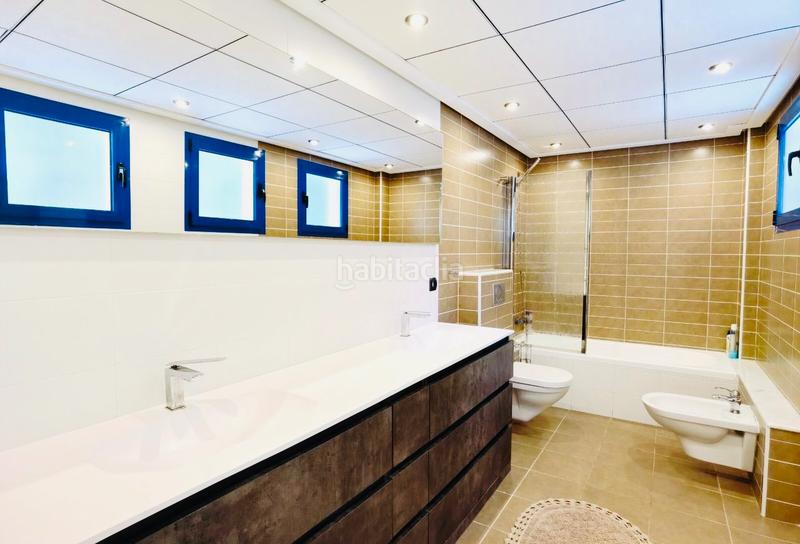 Foto 088f2352-5e4d-4604-a145-30767361ee85. Xalet amb calefacció aparcament piscina a Mascarat Altea