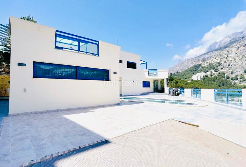 Foto e81a28fb-3f76-415e-a0bc-1a5296218950. Xalet amb calefacció aparcament piscina a Mascarat Altea