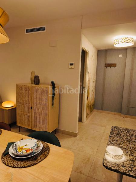 Foto 0a33bc1e-2036-4e9b-a5ee-8a35f32580f1. Piano terra con riscaldamento parcheggio piscina in Dénia