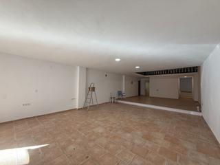 Location Local commercial à Centro Urbano. Nuevo local en alquiler en el centro de dénia!
