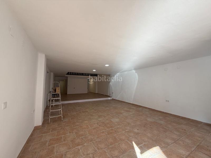 Foto 402d4caa-98f5-48ff-aaab-6975b318d2fc. Business premise with heating in Centro Urbano Dénia