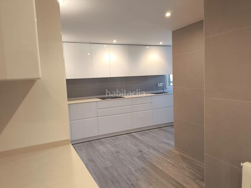 Foto 0394d7c7-f6d3-4514-9fd2-73f2bcf1141a. Rent flat with heating parking pool in Norte Majadahonda