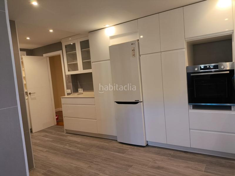 Foto bab92b74-3185-41a0-b8fa-24da0f17fd93. Rent flat with heating parking pool in Norte Majadahonda