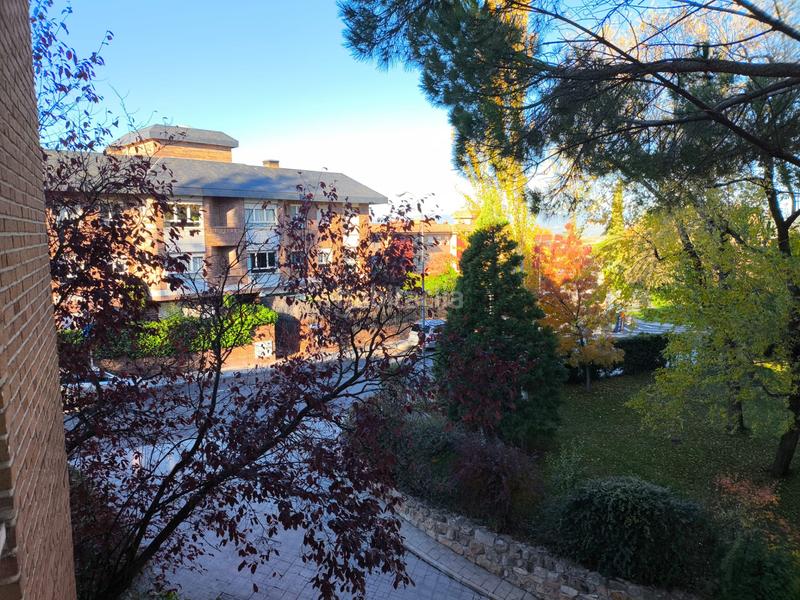 Foto dfa806c7-5049-48ed-a0ed-e5657f5eea16. Rent flat with heating parking pool in Norte Majadahonda