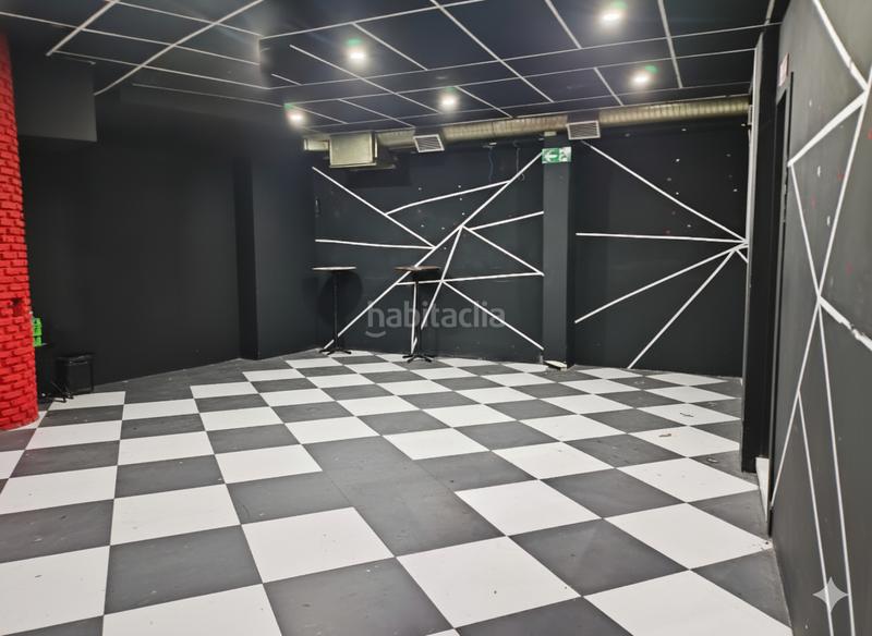 Foto 5ffac25f-27ef-43ee-a32e-bd4e2b076c7e. Local commercial dans calle gran vía 33 dans Casco Antiguo Majadahonda