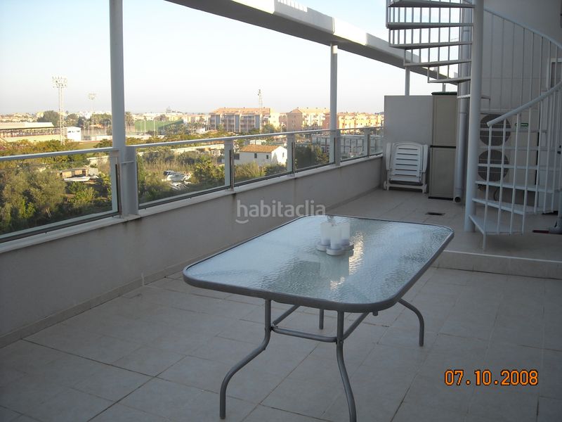 Foto b83aca7b-5eb1-4238-bf9b-dcde0c8d81f5. Àtic amb calefacció aparcament piscina a Les Bassetes - El Marjal Dénia