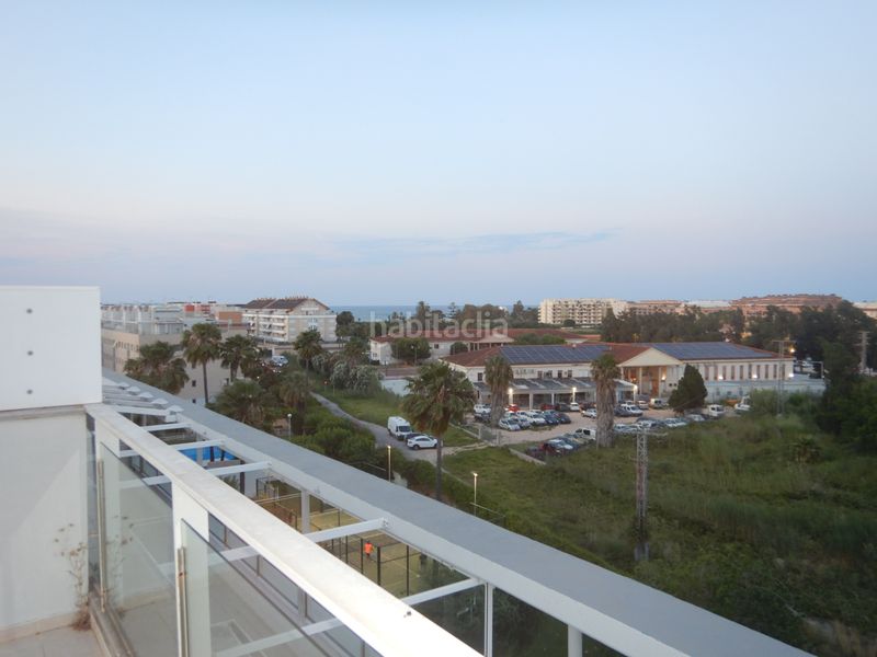 Foto ce4dbb5e-cf4b-4a3d-999c-573c6b664266. Àtic amb calefacció aparcament piscina a Les Bassetes - El Marjal Dénia
