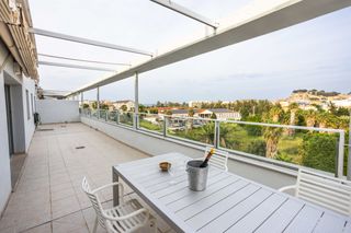 Penthouse in Camí del llavador 5. Se vende exclusivo ático, amueblado con terrazas y plaza de gara