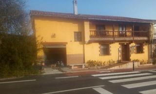 Casa aparellada  N/a. Casa para reformar galizano