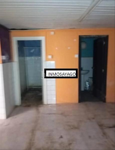 Foto bd65b0fa-b454-4a0c-a6bf-b8292af6cc45. Local comercial bajo en General Dávila Santander