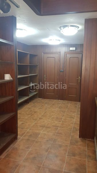 Foto 34ef0451-0137-4747-b78c-3b5aec77a9f8. Lloguer local comercial a Centro Torrelavega