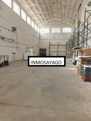 Alquiler Nave industrial  Barrio entrambasaguas. Naves entrambasaguas