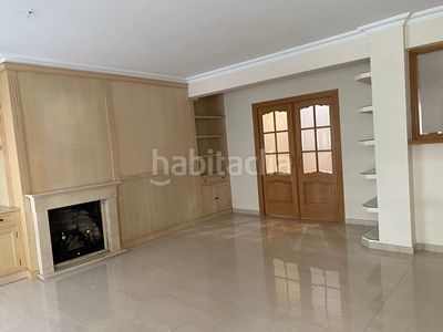 Foto 07795d59-ff21-4d7d-96d7-1ff7125f14e9. Lloguer pis amb calefacció a Los Castros Santander