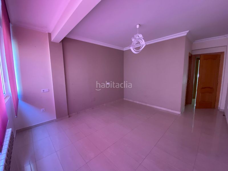 Foto 2f731778-d355-438c-8ce3-3db22300a5ed. Lloguer pis amb calefacció a Los Castros Santander