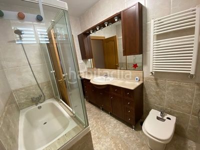 Foto a954bd8e-4d84-4f9c-969e-dc4c95673af2. Lloguer pis amb calefacció a Los Castros Santander