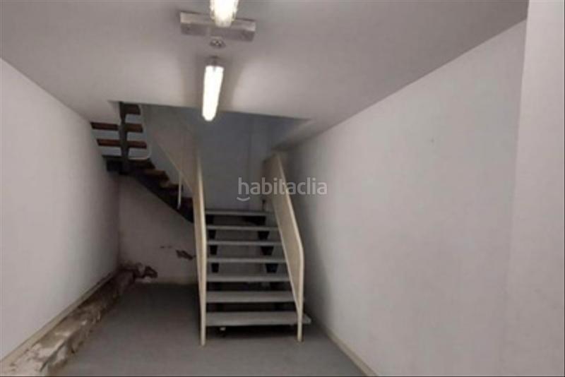 Foto 48ac832e-fca9-4f48-b5b0-5dce402627fe. Local comercial a Centro - Ayuntamiento Santander