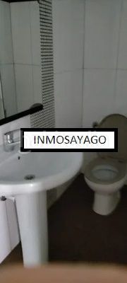 Foto 6d176c96-c3ee-4139-9949-410e929cd1c5. Local comercial a Maliaño Camargo