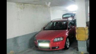 Lloguer Aparcament cotxe  N/a. General davila