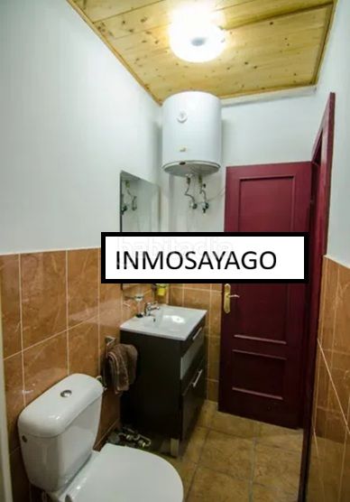 Foto c22e2474-1439-4b39-9b5f-4485f79e1638. Local comercial a Maliaño Camargo