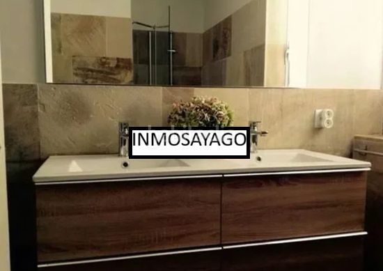 Foto 4158fd0c-b8ea-413e-9ba4-401a607888e3. Location appartement avec parking dans Los Castros Santander