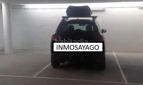 Foto c8a405f7-3a5a-4b23-acdf-2a4373d885ae. Location appartement avec parking dans Los Castros Santander