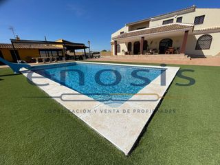 Xalet  Rm-f22. Chalet de lujo en torre pacheco con piscina y amplias parcelas