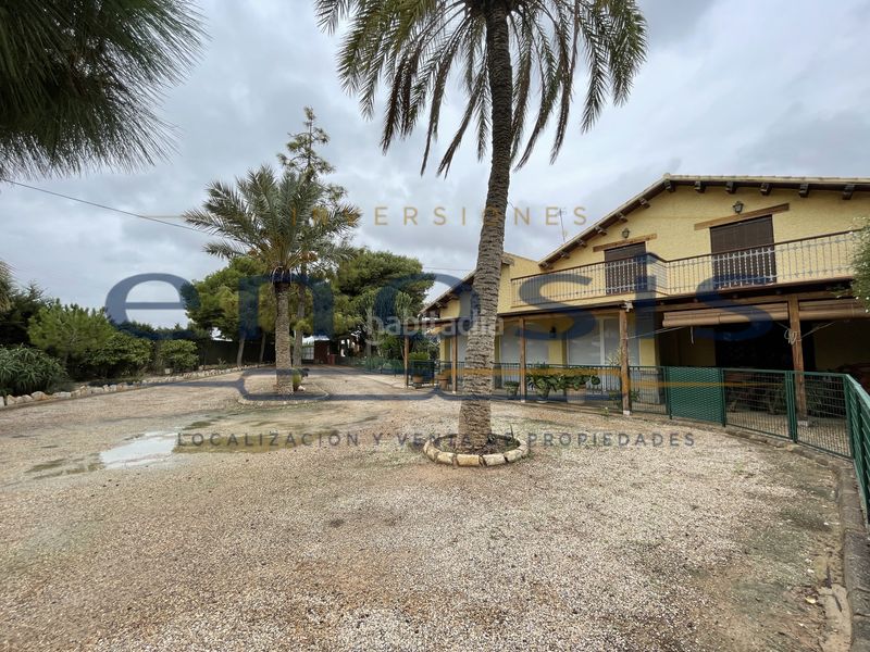 Foto ae73619e-add8-4fa5-a50b-656e8d9e8d3c. Masia amb aparcament piscina a Roldán Torre - Pacheco